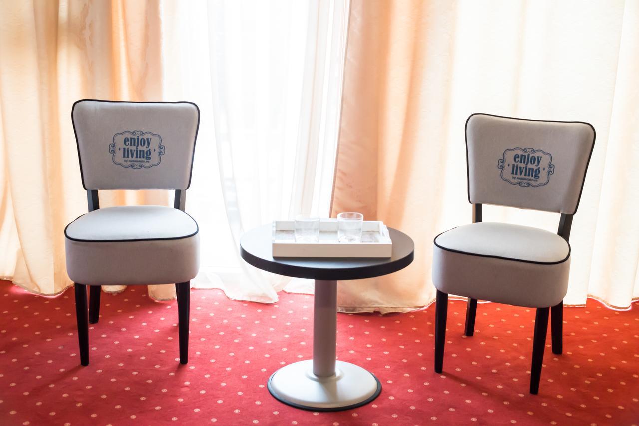 Hotel Corona Drobeta Turnu Severin Eksteriør billede